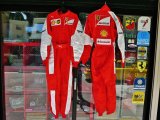 画像: 2016　フェラーリＦ1　メカニックスーツ（新古　美品）　サイズ/50（Ｍより少し大）　最近の薄手の100％ノーメックス製